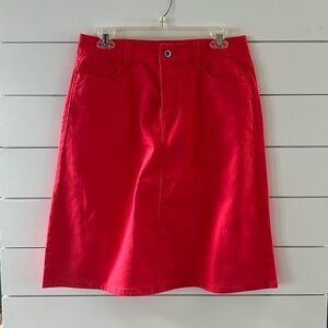 Liz Claiborne size 4 red denim skirt